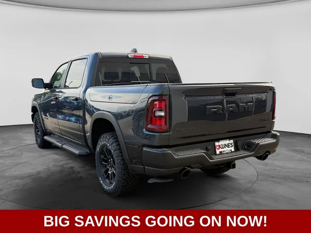 Nuevos RAM 1500 à Estados chez autogozo