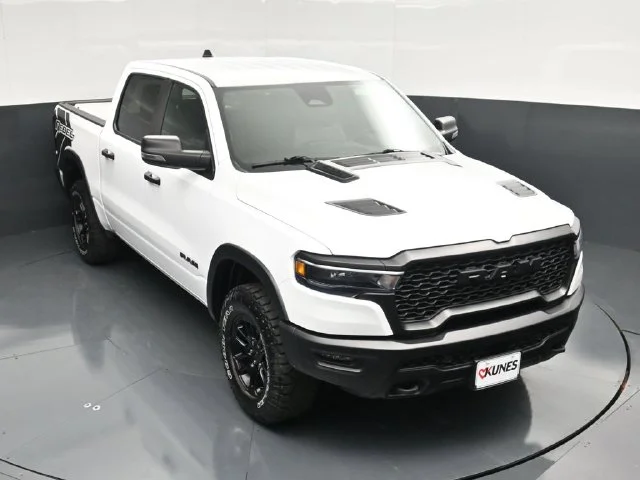 SEMINUEVOS RAM 1500 a Estados en autogozo