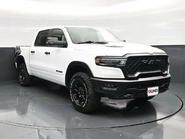 SEMINUEVOS RAM 1500 a Estados en autogozo