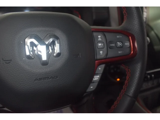 SEMINUEVOS RAM 1500 a Estados en autogozo