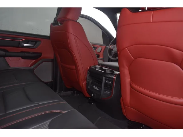 SEMINUEVOS RAM 1500 a Estados en autogozo