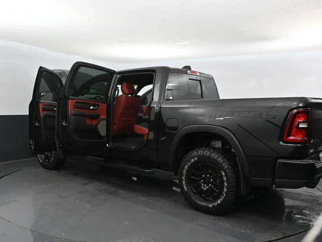 SEMINUEVOS RAM 1500 a Estados en autogozo