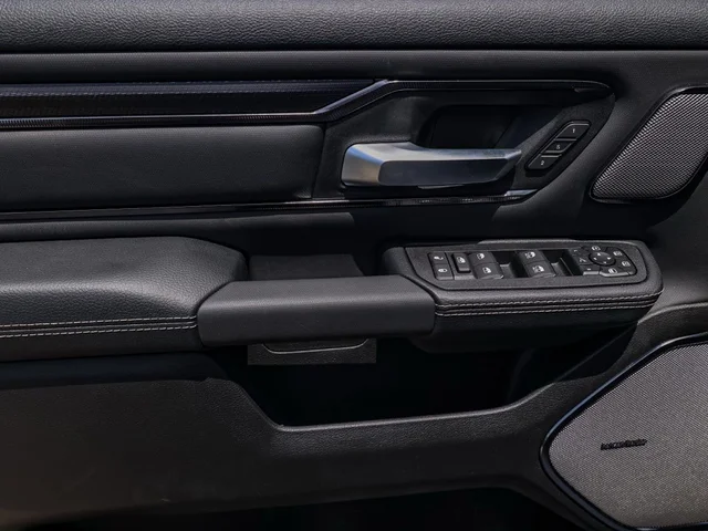 Nuevos RAM 1500 à Estados chez autogozo