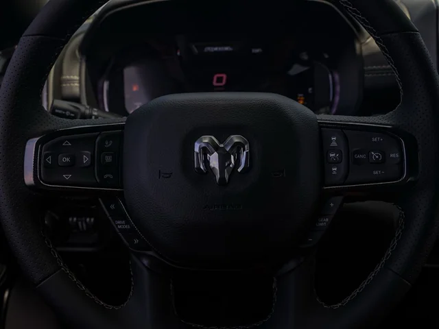 Nuevos RAM 1500 à Estados chez autogozo