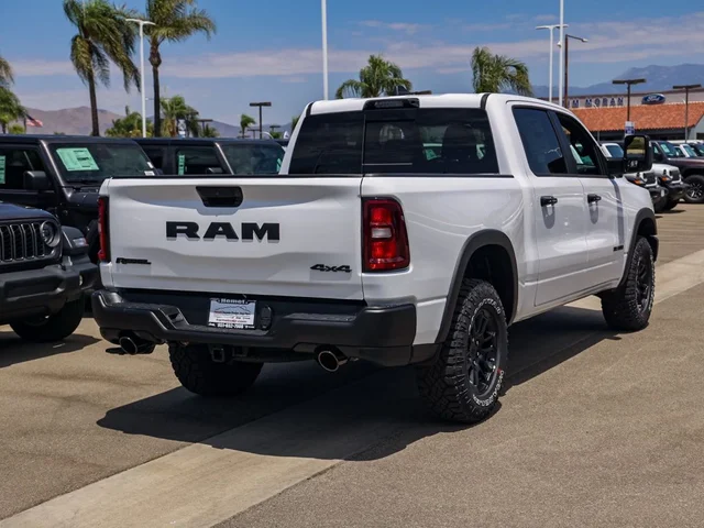 Nuevos RAM 1500 à Estados chez autogozo