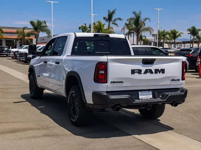 Nuevos RAM 1500 à Estados chez autogozo