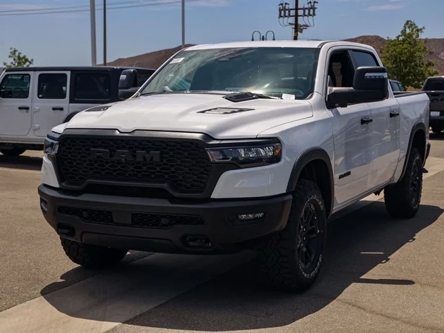 Nuevos RAM 1500 à Estados chez autogozo