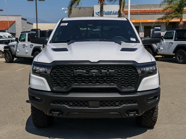 Nuevos RAM 1500 à Estados chez autogozo