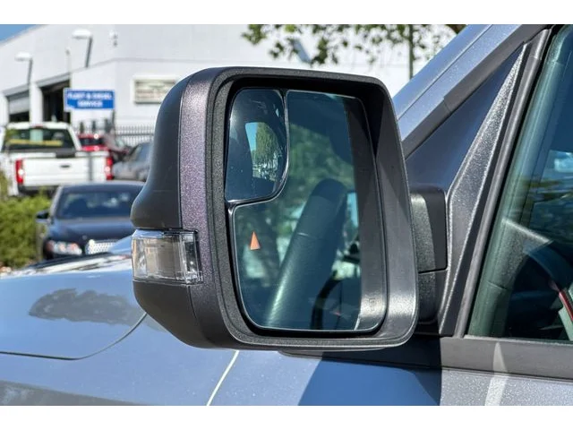 SEMINUEVOS RAM 1500 at ELK GROVE in Elk Grove Buick GMC