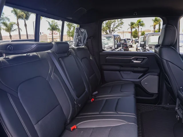 Nuevos RAM 1500 à Estados chez autogozo