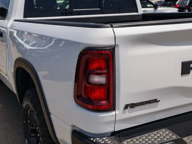 Nuevos RAM 1500 à Estados chez autogozo