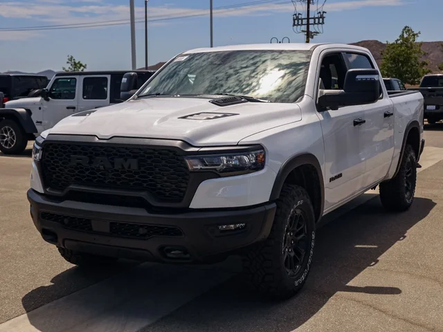Nuevos RAM 1500 à Estados chez autogozo