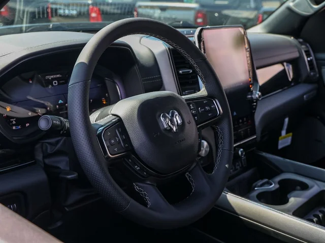 Nuevos RAM 1500 à Estados chez autogozo