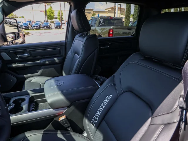 Nuevos RAM 1500 à Estados chez autogozo