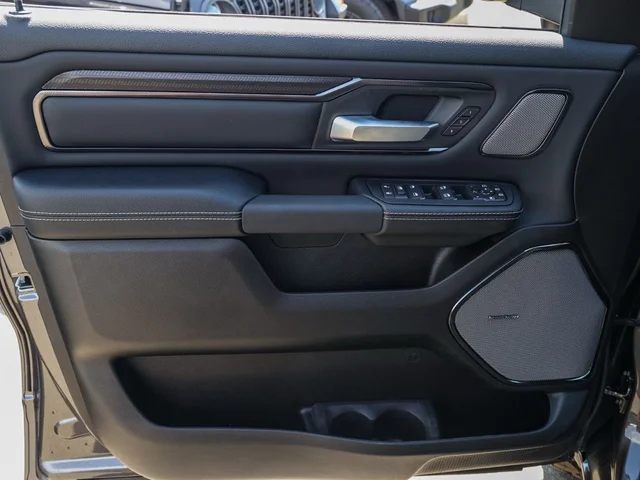 Nuevos RAM 1500 à Estados chez autogozo
