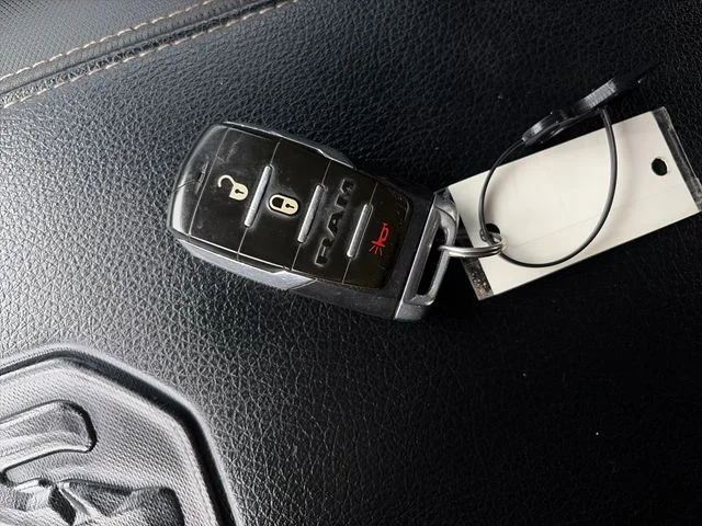 SEMINUEVOS RAM 1500 a Estados en autogozo