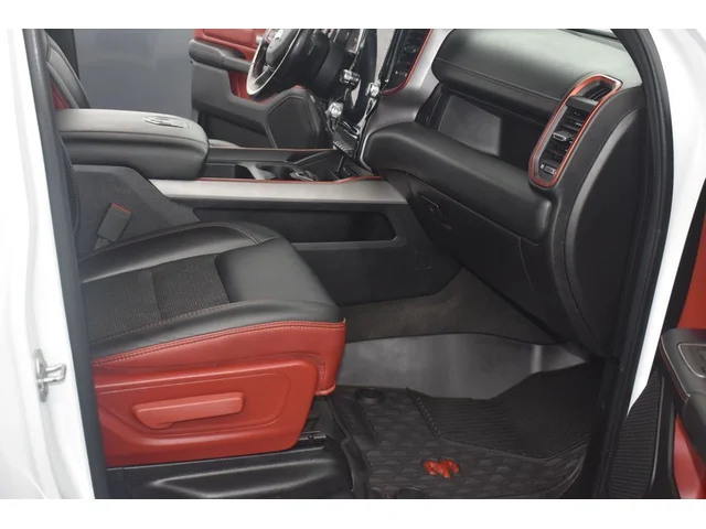 SEMINUEVOS RAM 1500 a Estados en autogozo