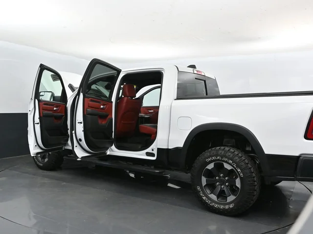 SEMINUEVOS RAM 1500 a Estados en autogozo