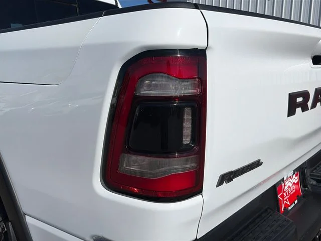SEMINUEVOS RAM 1500 a Estados en autogozo