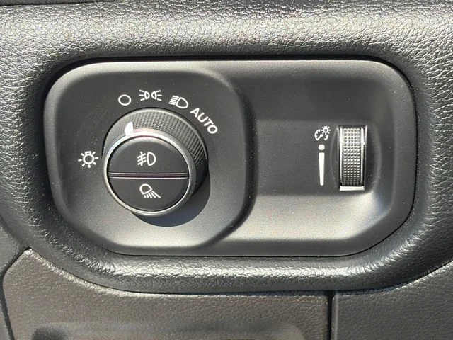SEMINUEVOS RAM 1500 a Estados en autogozo