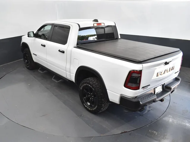 SEMINUEVOS RAM 1500 a Estados en autogozo