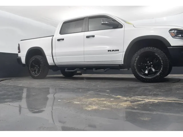 SEMINUEVOS RAM 1500 a Estados en autogozo