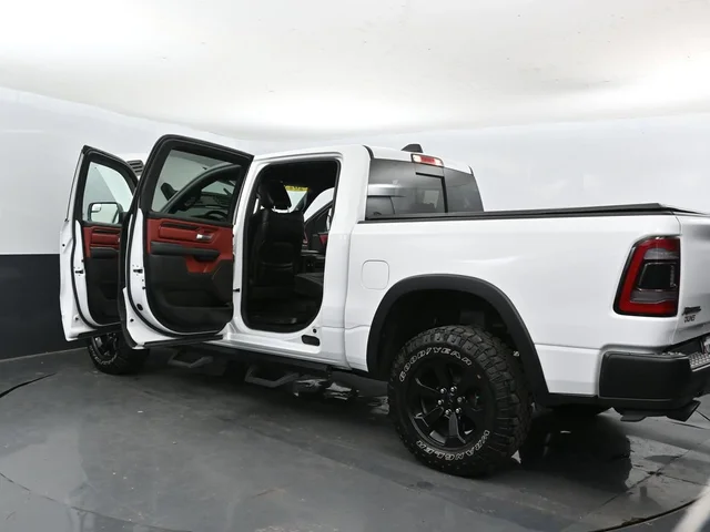 SEMINUEVOS RAM 1500 a Estados en autogozo