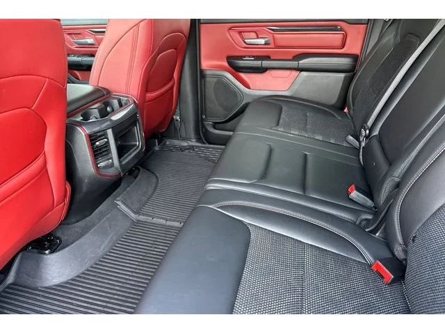 SEMINUEVOS RAM 1500 a Estados en autogozo