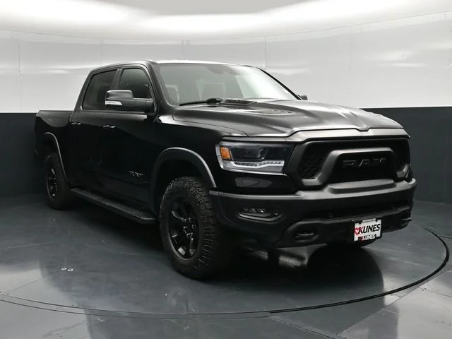 SEMINUEVOS RAM 1500 a Estados en autogozo