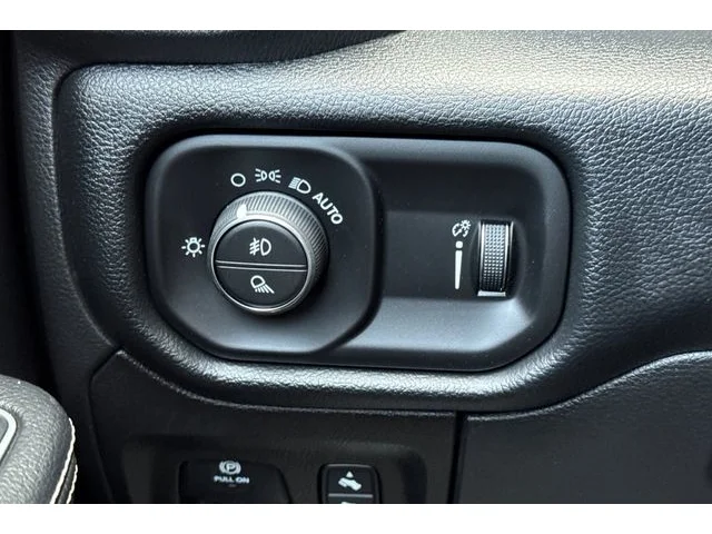SEMINUEVOS RAM 1500 at ELK GROVE in Elk Grove Buick GMC