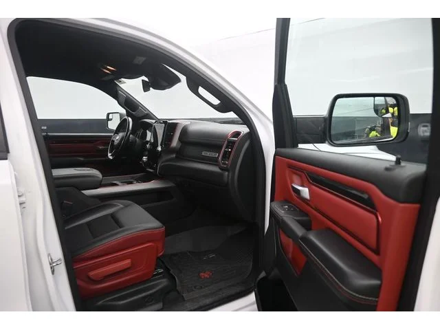 SEMINUEVOS RAM 1500 a Estados en autogozo