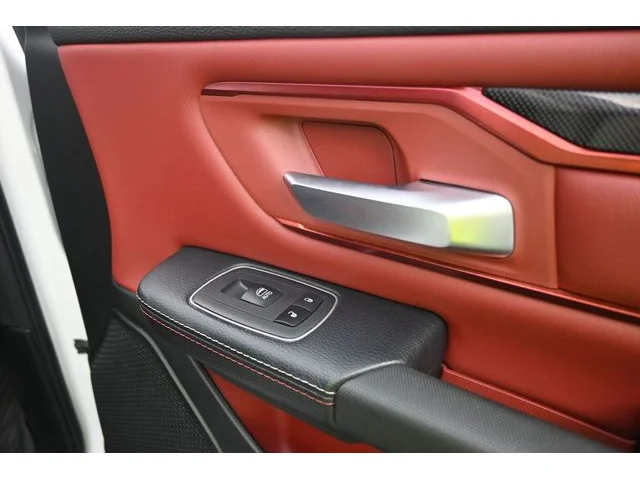 SEMINUEVOS RAM 1500 a Estados en autogozo
