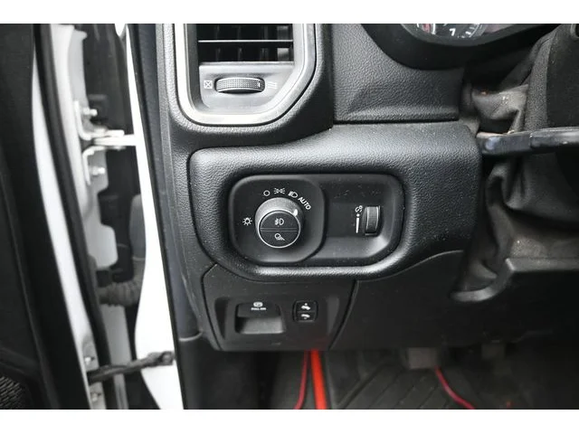 SEMINUEVOS RAM 1500 a Estados en autogozo