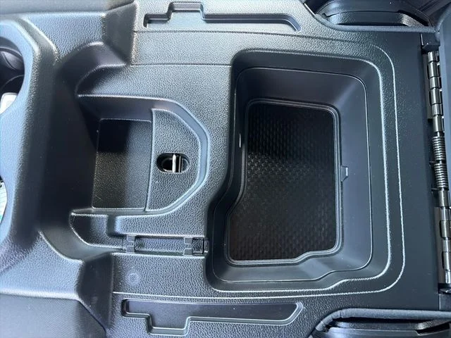 SEMINUEVOS RAM 1500 a Estados en autogozo