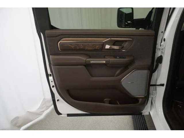 SEMINUEVOS RAM 1500 a Estados en autogozo