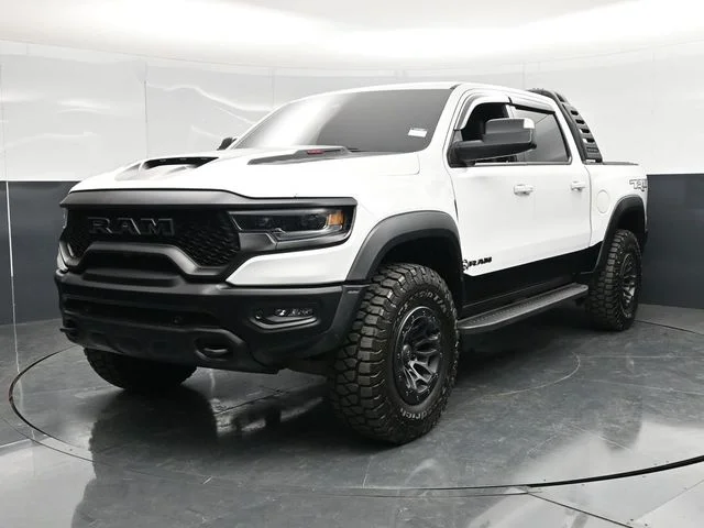 SEMINUEVOS RAM 1500 a Estados en autogozo
