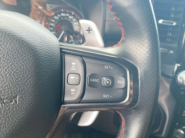 SEMINUEVOS RAM 1500 a Estados en autogozo