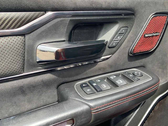 SEMINUEVOS RAM 1500 a Estados en autogozo