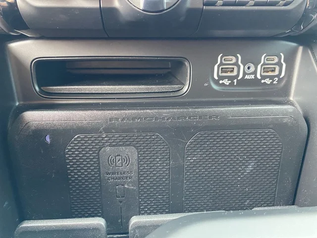 SEMINUEVOS RAM 1500 a Estados en autogozo