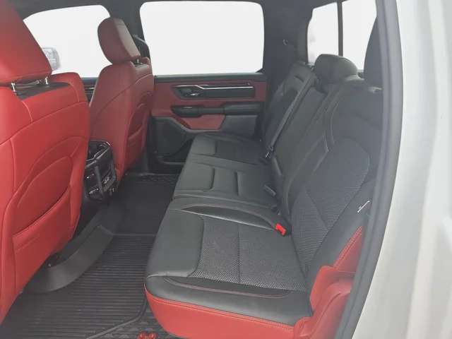 SEMINUEVOS RAM 1500 a Estados en autogozo
