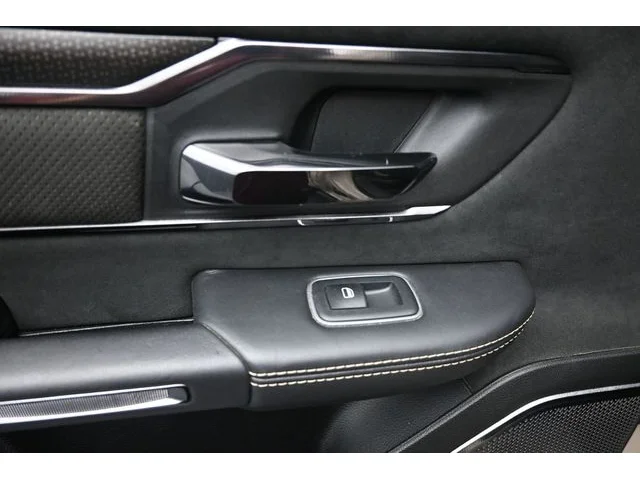 SEMINUEVOS RAM 1500 a Estados en autogozo