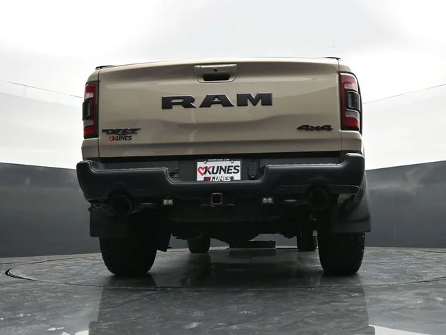 SEMINUEVOS RAM 1500 a Estados en autogozo