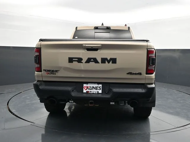 SEMINUEVOS RAM 1500 a Estados en autogozo