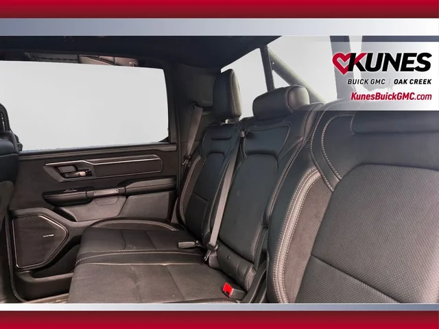 SEMINUEVOS RAM 1500 a Estados en autogozo