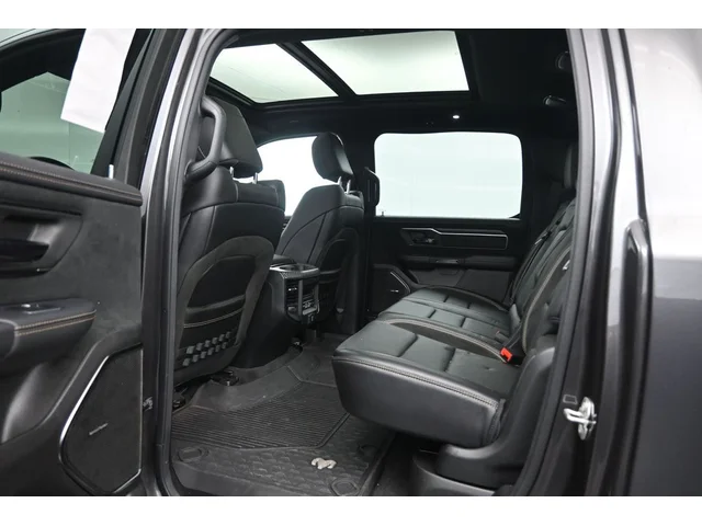 SEMINUEVOS RAM 1500 a Estados en autogozo