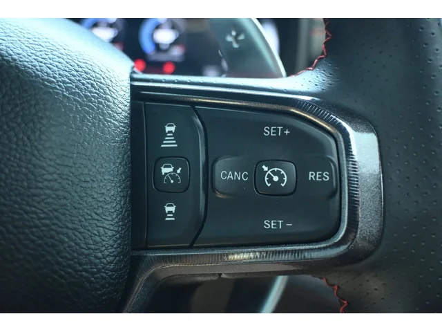 SEMINUEVOS RAM 1500 a Estados en autogozo