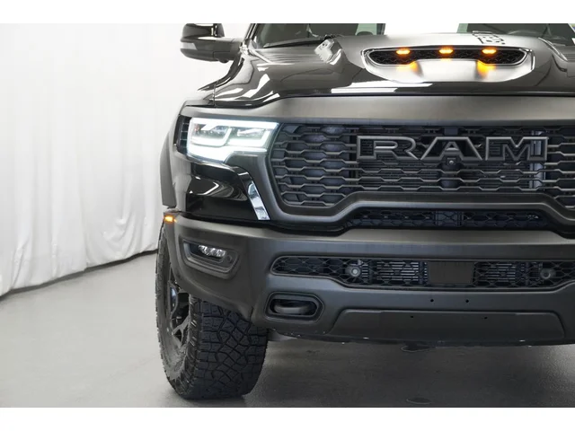 SEMINUEVOS RAM 1500 a Estados en autogozo