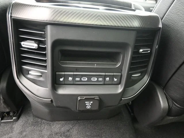 Nuevos RAM 1500 à Estados chez autogozo