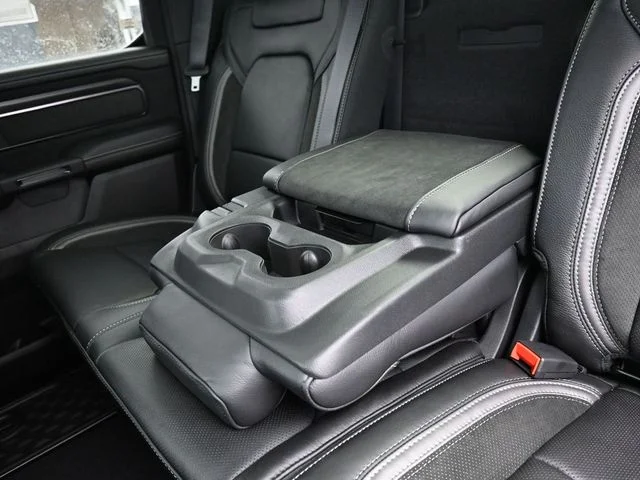 Nuevos RAM 1500 à Estados chez autogozo