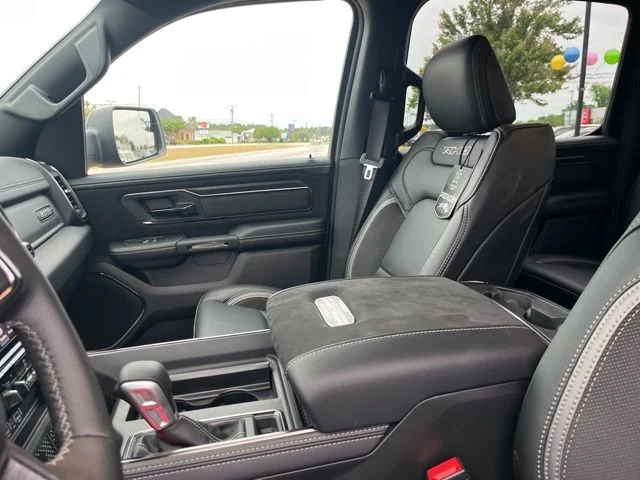 Nuevos RAM 1500 à Estados chez autogozo